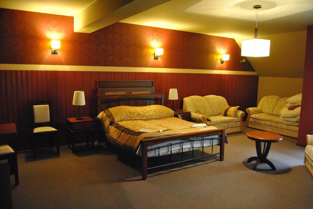 Motel Db2000 Билгорай Номер фото
